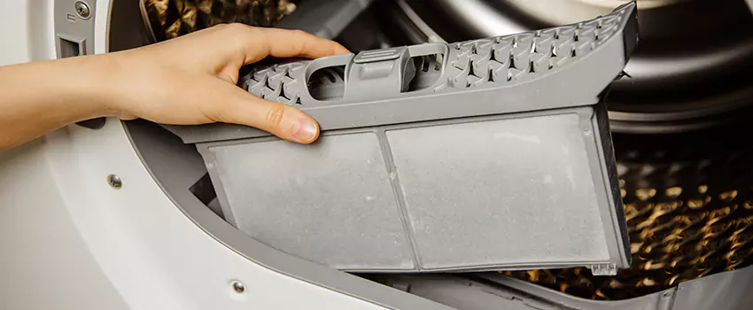 Signs Of A Clogged Dryer Lint Trap in West Puente Valley, California